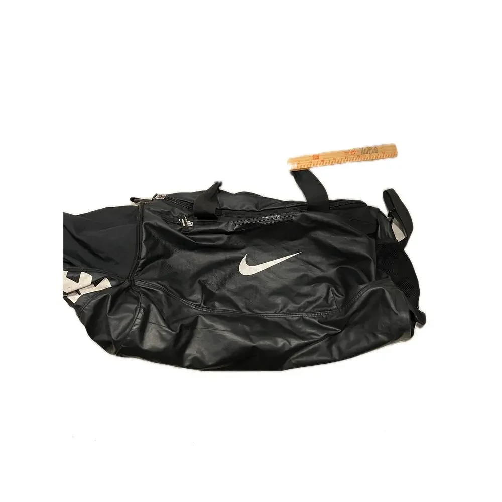Nike Brasilia 9.5 Black Medium 60L Duffel Gym Bag